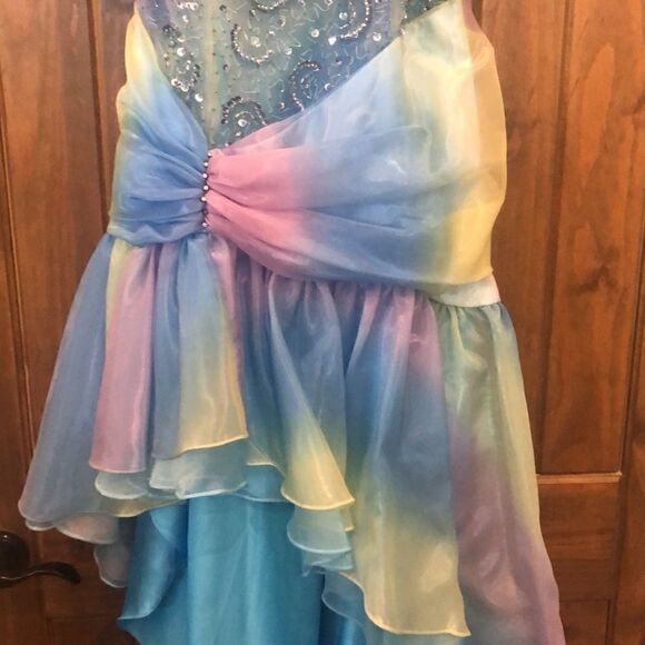 La Femme prom dress high low - Picture 2 of 4